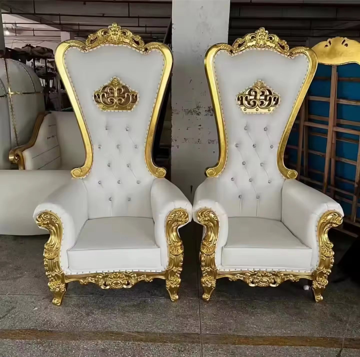 Furniture for Party Hotel Decor Luxury King Throne Chair Mahogany Sungkai High Back Silver White Royal Antique