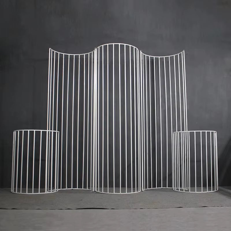 Contemporary Metal Wedding Arch - Rustic Backdrop for Weddings, Birthday Celebrations, and Home Decor